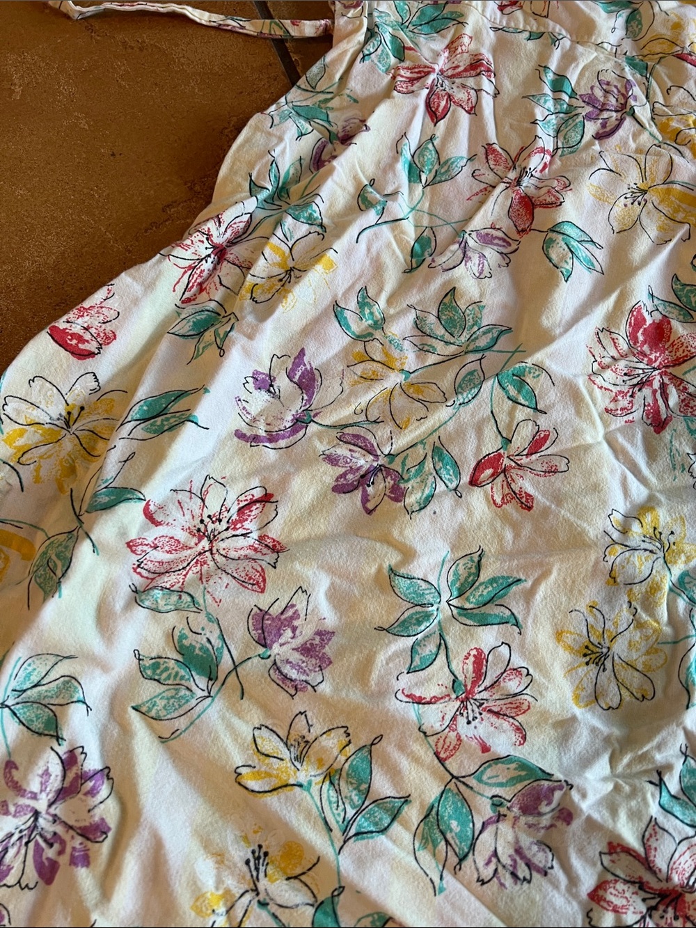 VINTAGE FLORAL SLEEVELESS DRESS - Picture 3 of 8